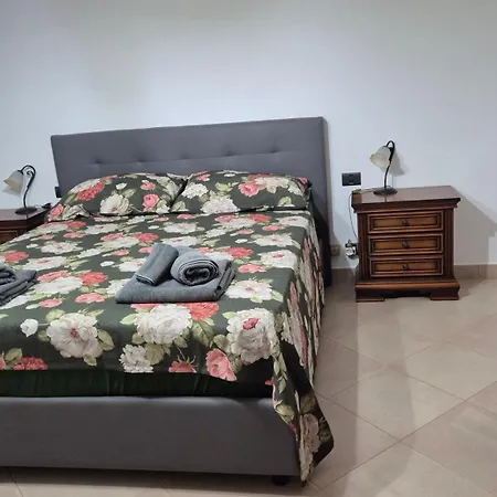 Santa Sofia Apartment *